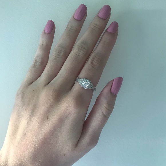 Antique .925 Sterling Silver Solitaire Ring - Picture 5 of 7